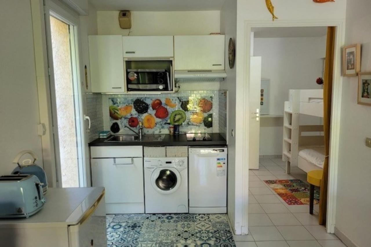 Nice Studio 30 M With Terrace And Pool Antibes Zewnętrze zdjęcie